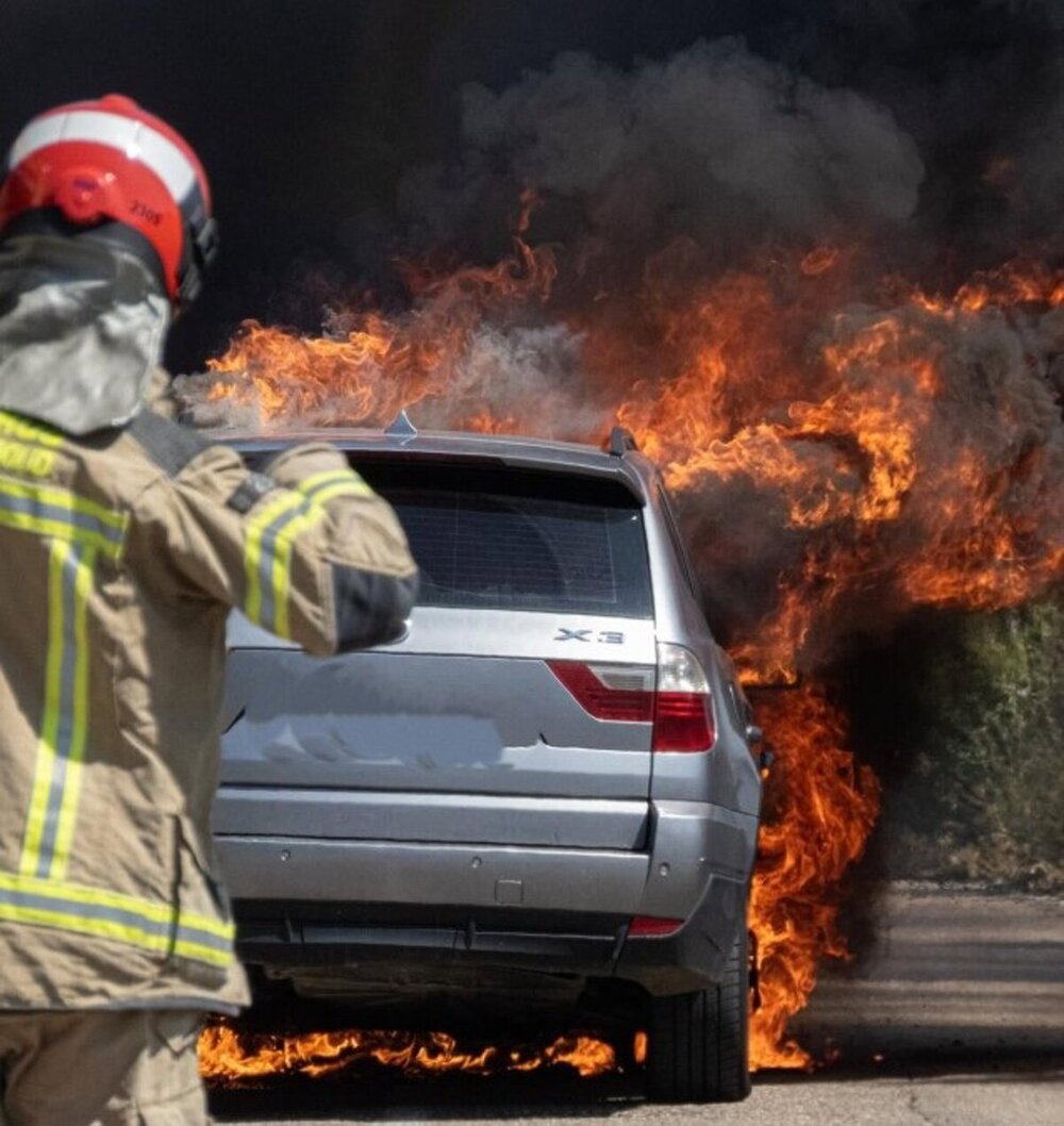 Se incendia un vehículo al activar el climatizador