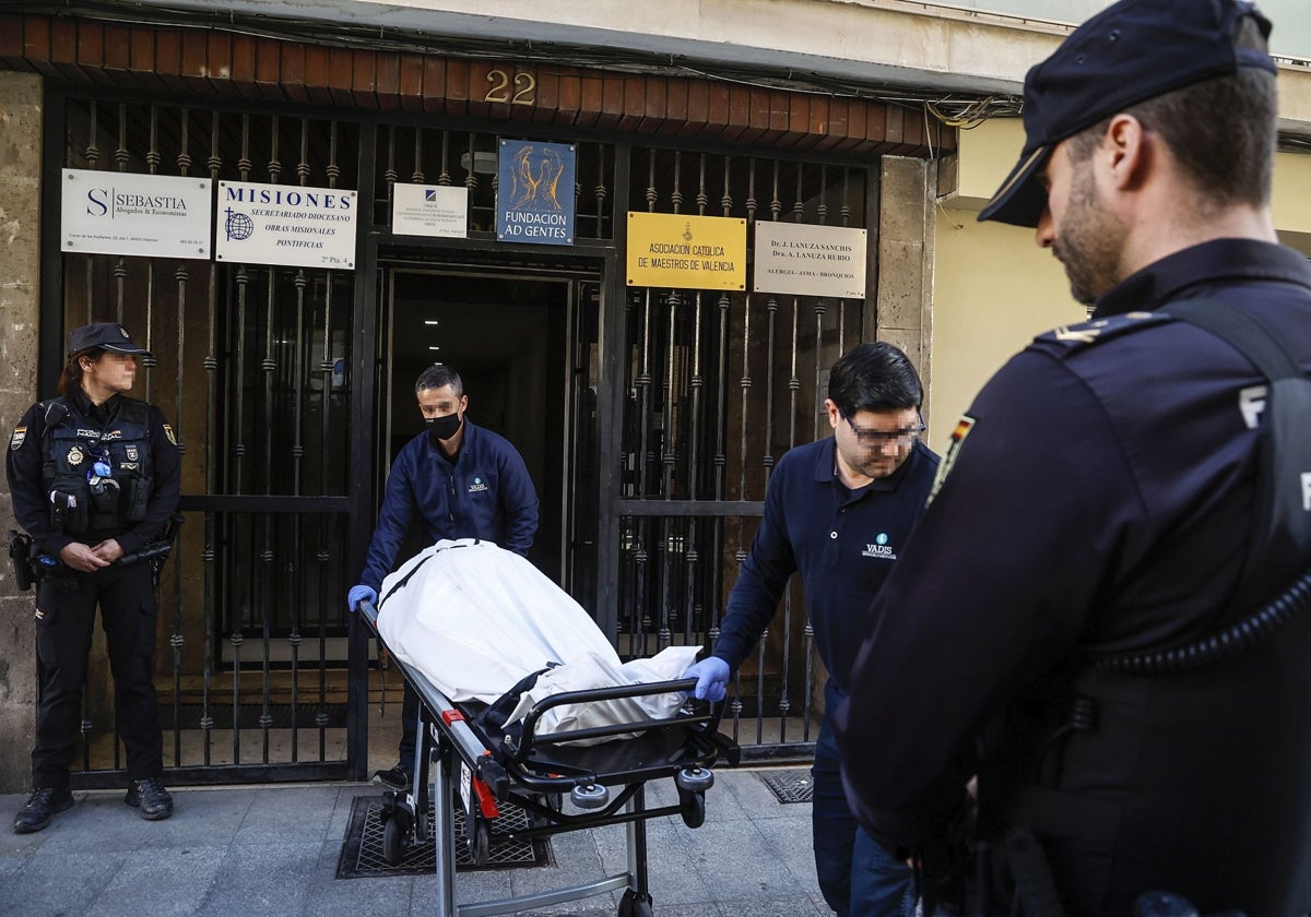 La Fiscalía pide 28 años de prisión para el único acusado por el crimen del canónigo de Valencia