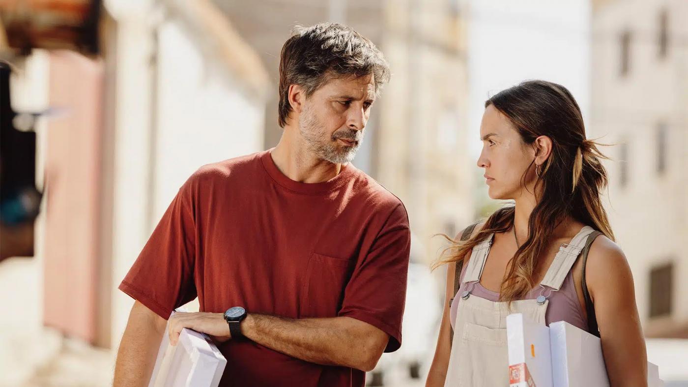¿Al cine? Cuatro pelis a escoger: 'La buena suerte', 'Cuatro paredes', 'MadS' y 'Sirat'