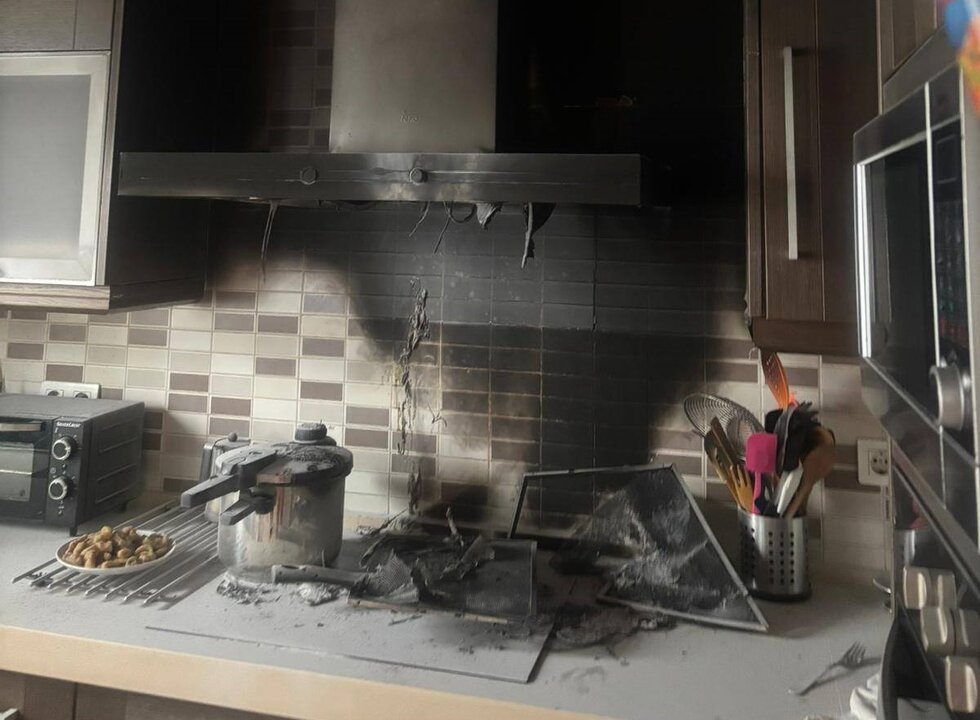 Incendio en vivienda de Bollullos Par del Condado moviliza a bomberos del Consorcio Provincial