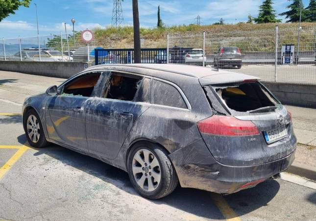 coche quemado comisaria Mossos Vic Cedida