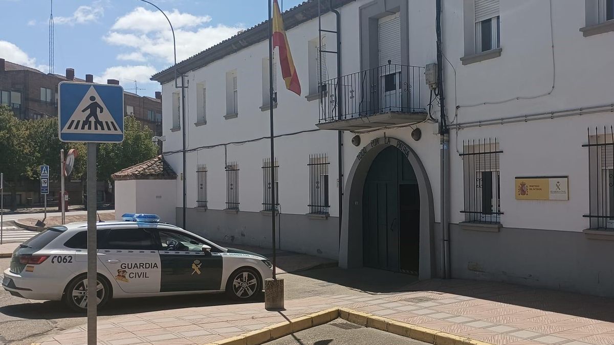 Puesto de la Guardia Civil de Valencia de Don Juan.