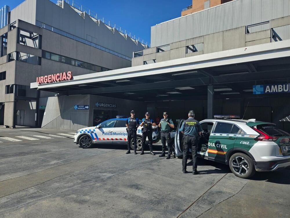 Policía y Guardia Civil escoltan el traslado de un corazón