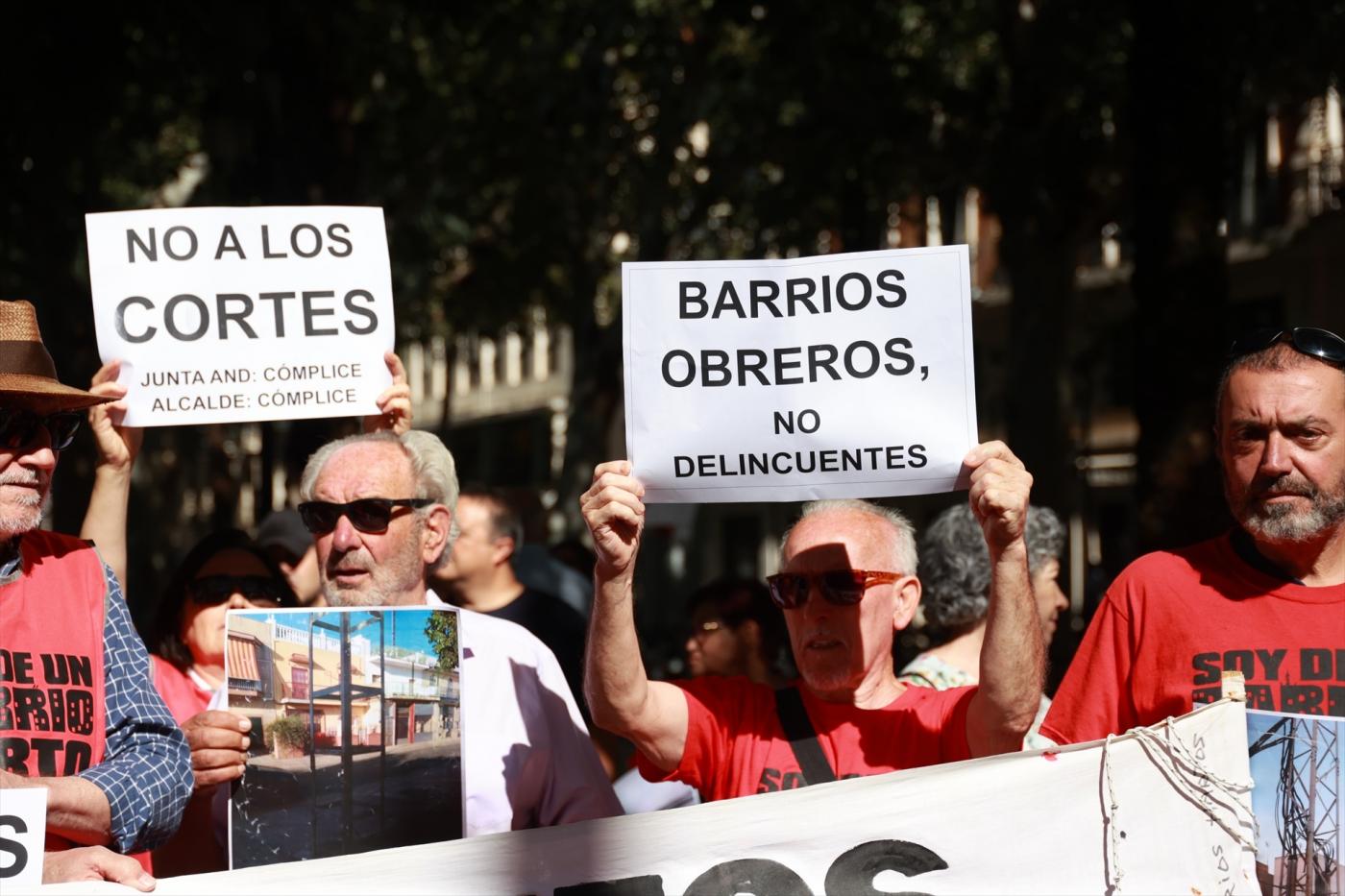 Protesta vecinal por los cortes de electricidad - ARCHIVO