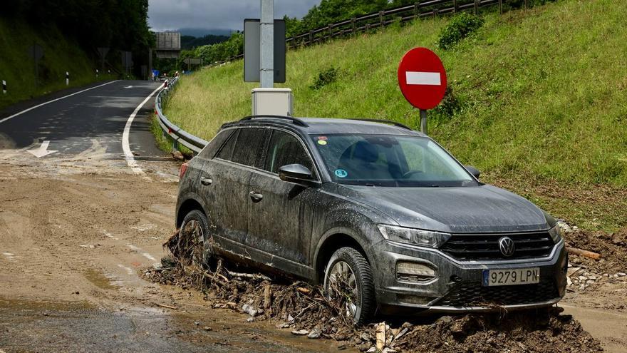 Una inundación relámpago en Gipuzkoa producida por lluvias torrenciales casi de récord