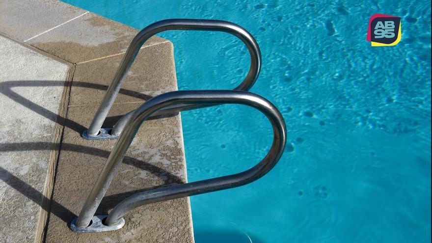 Muere ahogada un niña de 21 meses en una piscina de Sevilla