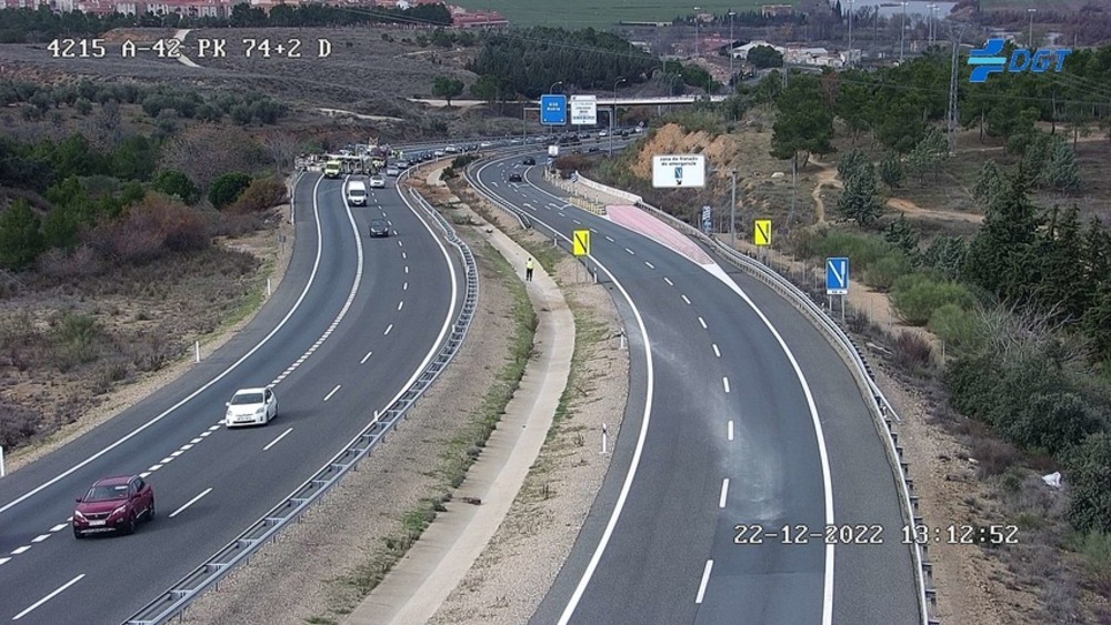 Un hombre se suicida en el puente de la A-42