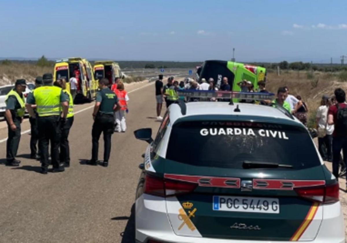 Vuelco de autobús en provincia de Salamanca deja varios heridos, investigan las causas