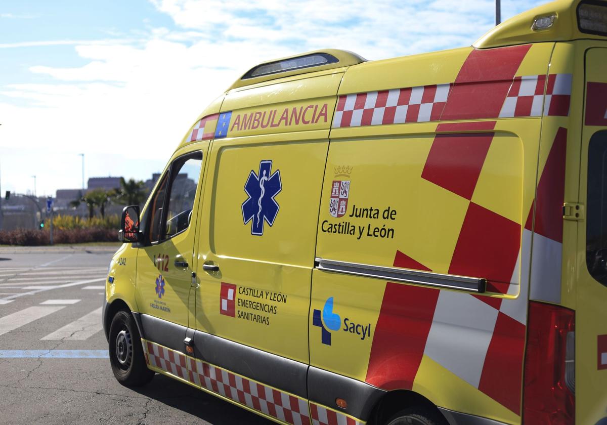 Accidente en Anaya de Alba: Vuelca un vehículo en el kilómetro 31 de la carretera CL-510