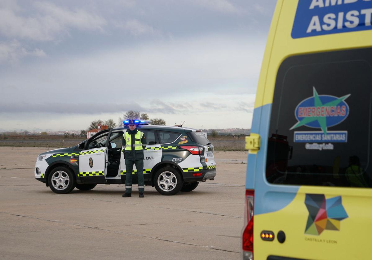 Choque frontal entre dos vehículos en Babilafuente: una niña y una mujer trasladadas al Hospital