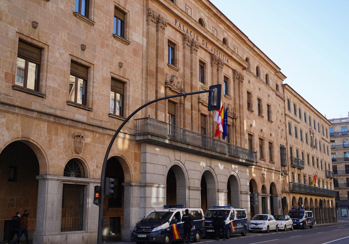 Condenan a tres años de prisión a hombre por agresión sexual a su expareja en Salamanca, España
