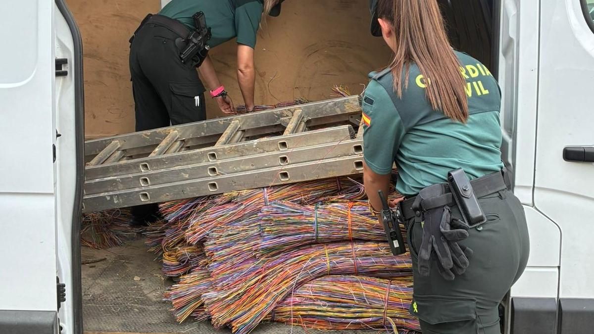 Detenido con más de una tonelada de cable de cobre robado en El Órbigo tras alerta de vecinos