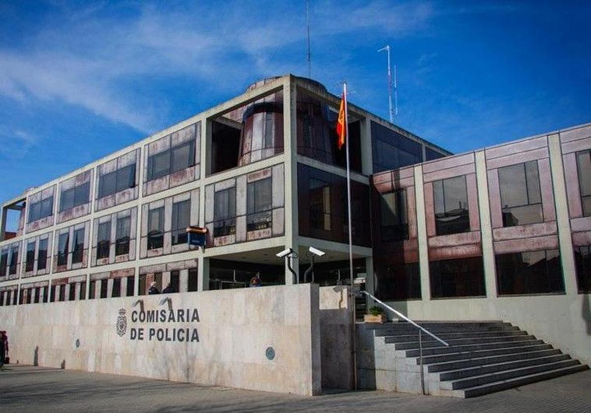 Detenido por dañar la placa en honor a los policías víctimas del terrorismo en Burgos
