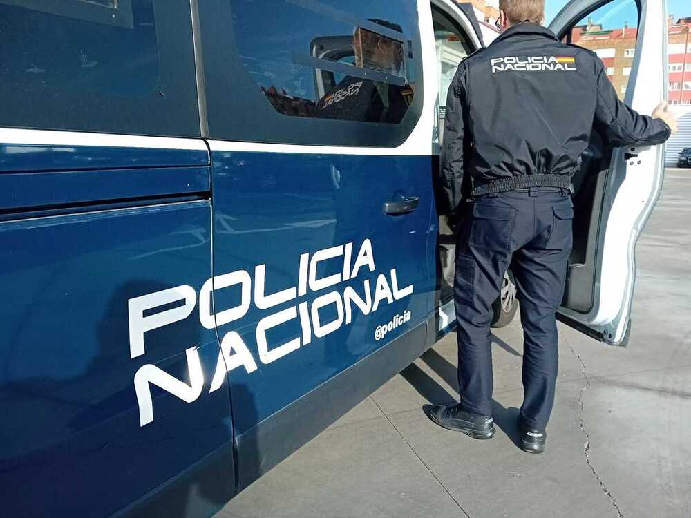 Detenido tras intimidar y robar la bici a un peregrino