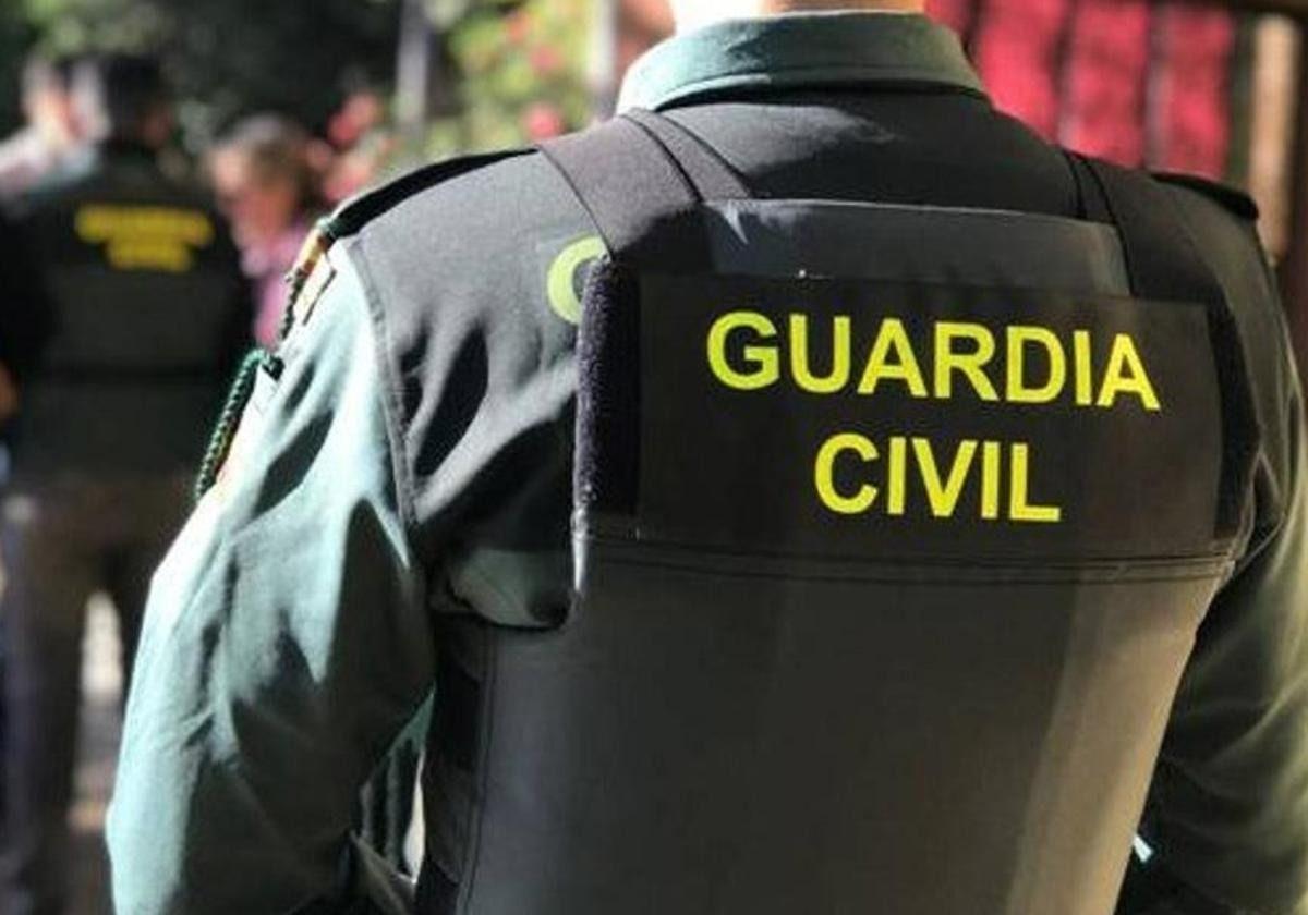 Detienen a un hombre por denunciar un falso robo de móvil en Lanzarote