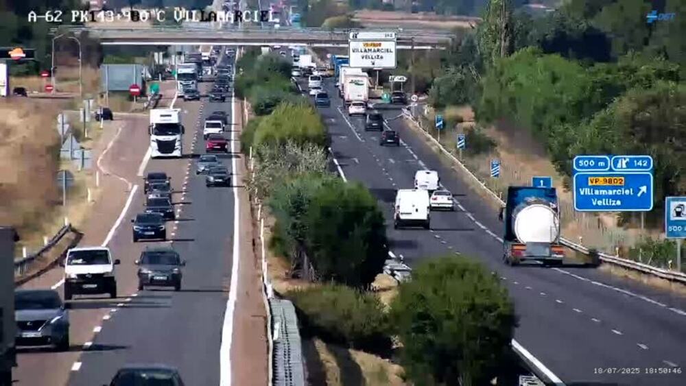Siete vehículos implicados en dos colisiones en la A-62
