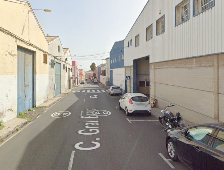 Grave accidente en Telde: un hombre resulta herido tras colisión entre turismo y camión