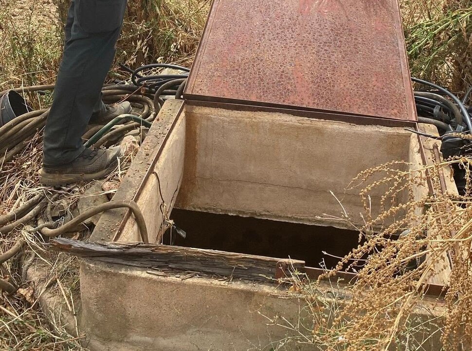 Bomberos de Ayamonte rescatan un cadáver en una zona inaccesible