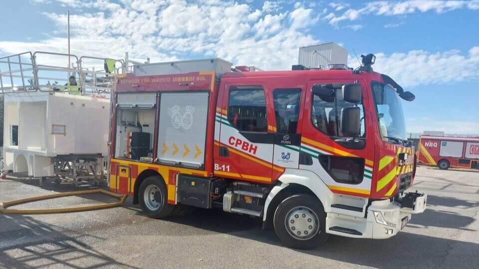 Susto tras un incendio en la sauna del Hotel Puerto Antilla