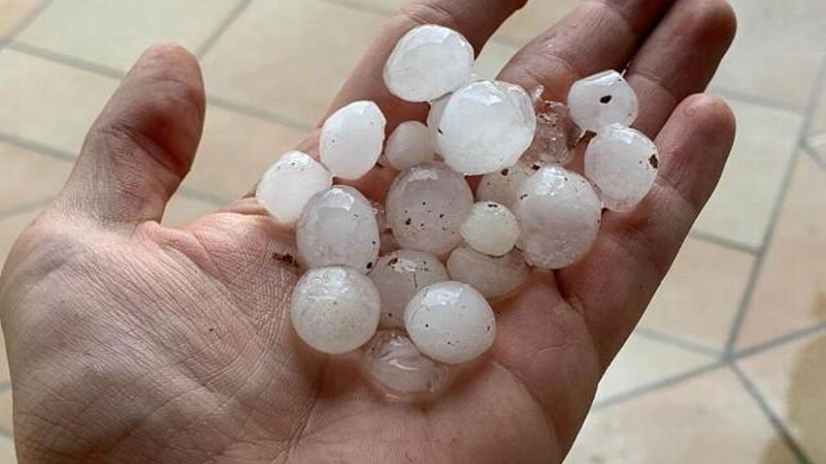 Intensa tormenta de granizo sorprende a la ciudad de León tras jornada de calor