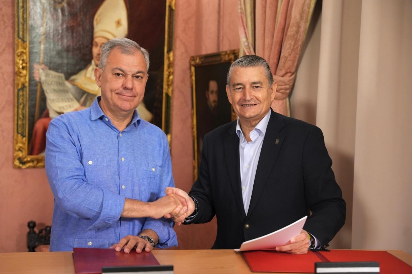 José Luis Sanz junto a Antonio Sanz - MARÍA JOSÉ LÓPEZ / EUROPA PRESS
