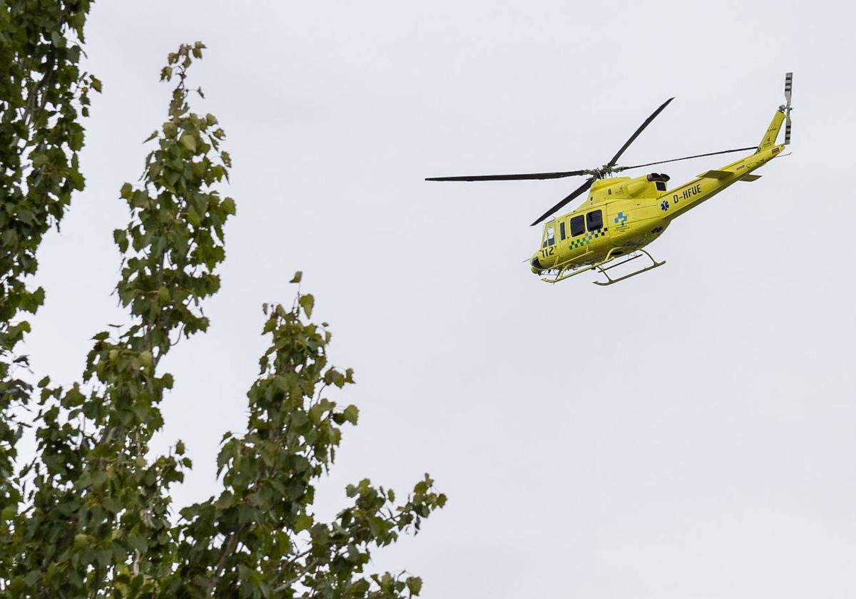Trasladado un ciclista en helicóptero al hospital San Pedro tras caerse en Nieva de Cameros