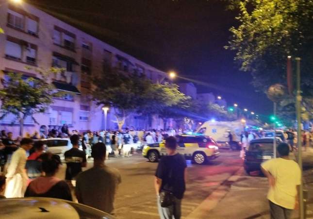 Vecinos de Sabadell se unen para expulsar a ocupas conflictivos del barrio