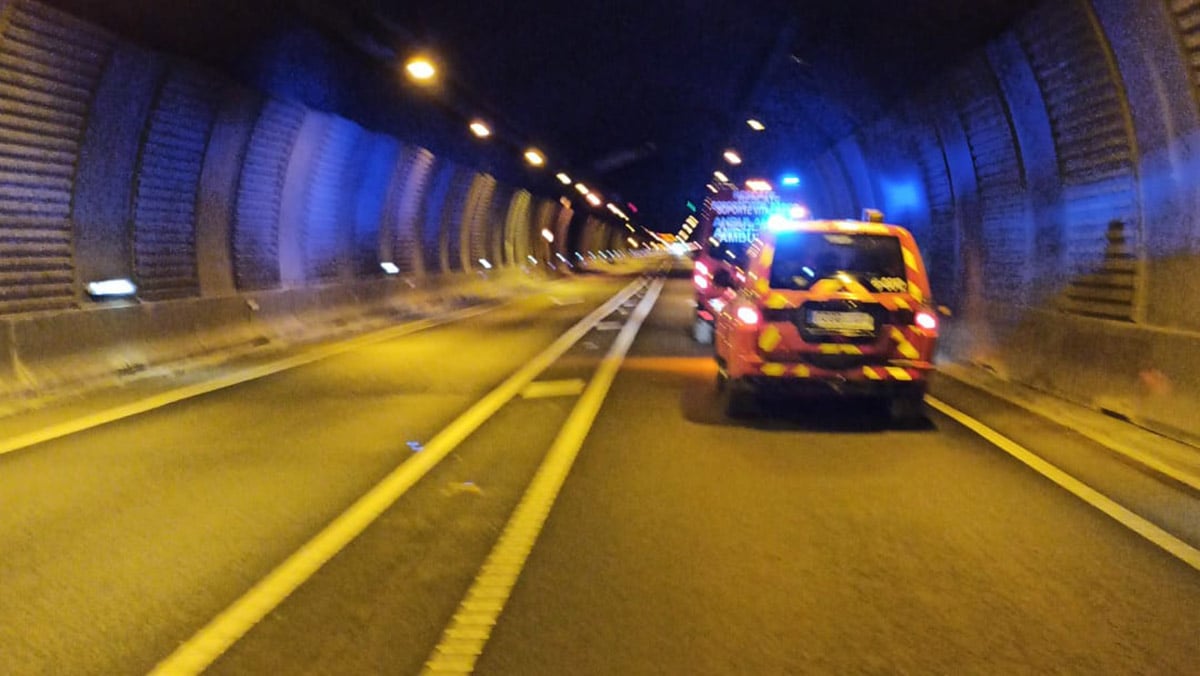 Accidente de tráfico en el túnel de Belate obliga a cortar la N-121-A: dos niñas heridas y tráfico desviado por el puerto