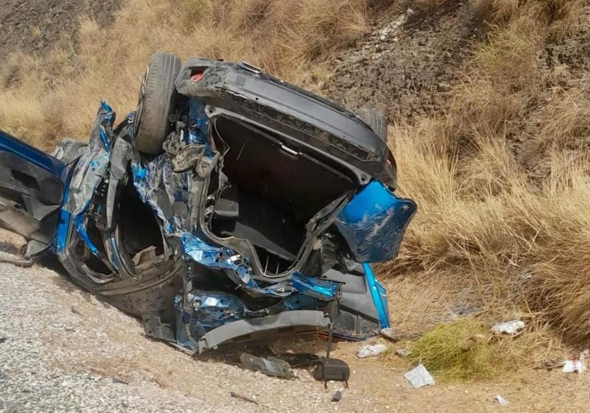 Cuatro heridos tras una colisión de dos turismos en la A-7 a su paso por Vélez-Málaga