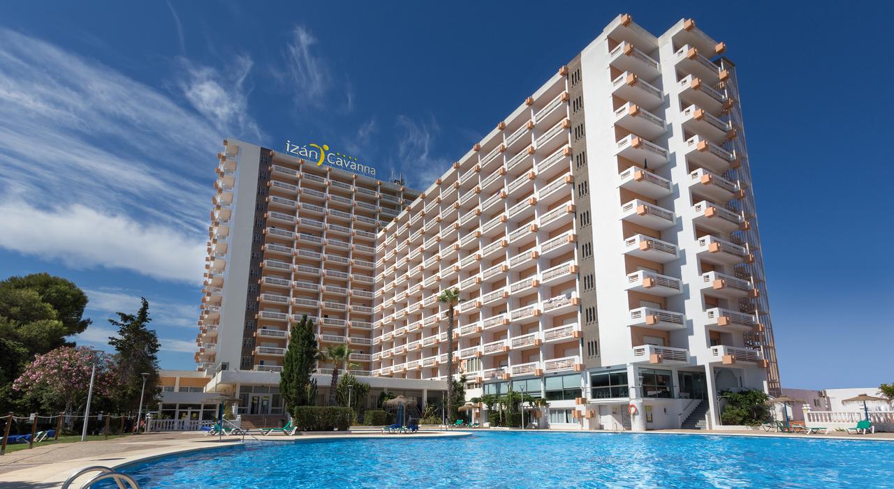 Más de 100 sufren una intoxicación alimentaria en el Hotel Cavanna de La Manga