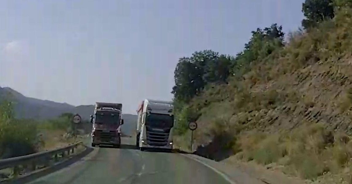 Detenido en Huesca un conductor de Lleida por adelantamiento temerario en la carretera A-138