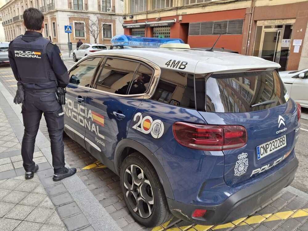 Arrestado por financiar un teléfono móvil con un DNI robado