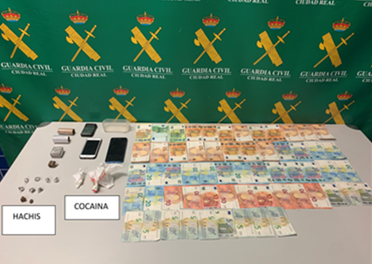 Detenido por tráfico de drogas en gasolinera abandonada en Tomelloso: incautados 70 gramos de hachís y 5 gramos de cocaína