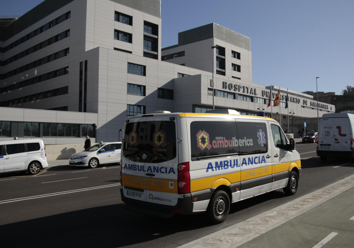 Herida una mujer de 31 años tras colisionar contra un vehículo en Carbajosa de la Sagrada