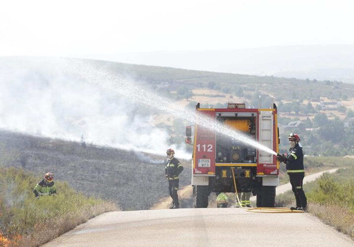 El incendio de La Bastida controlado gracias a labores preventivas y condiciones climatológicas favorables