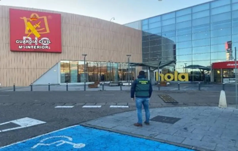 Las cámaras destapan un nuevo robo de ropa en Río Shopping