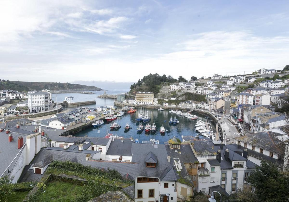 Herido grave un policía tras una agresión en las fiestas de Luarca
