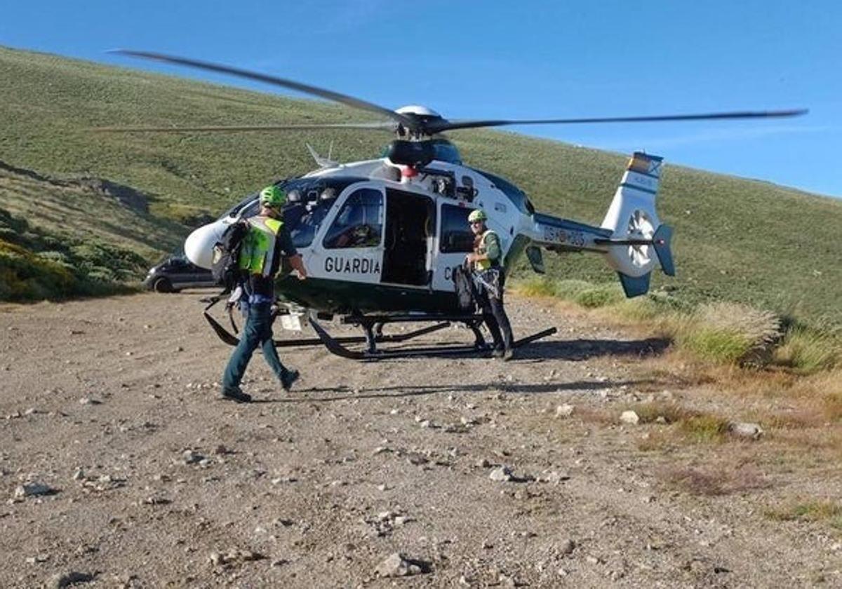 Rescatan a un hombre herido en una zona de difícil acceso en la Garganta Marta del Valle del Jerte