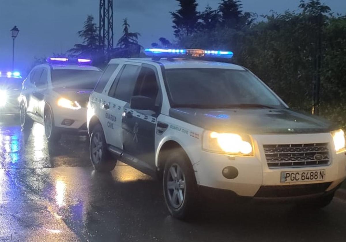 Rescatan a joven desorientado en la montaña de Burgos tras activar dispositivo de búsqueda