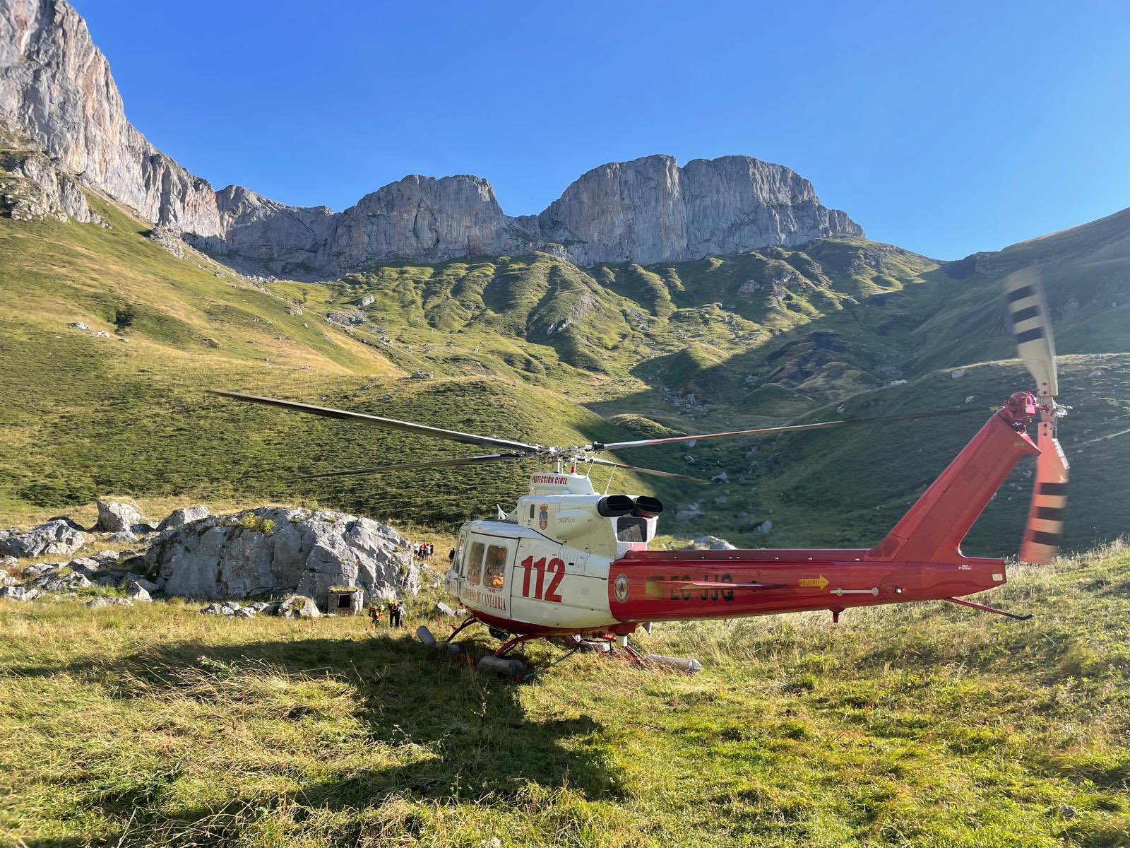 Susto en vacaciones: rescatado un niño de 10 años tras una caída en Picos de Europa