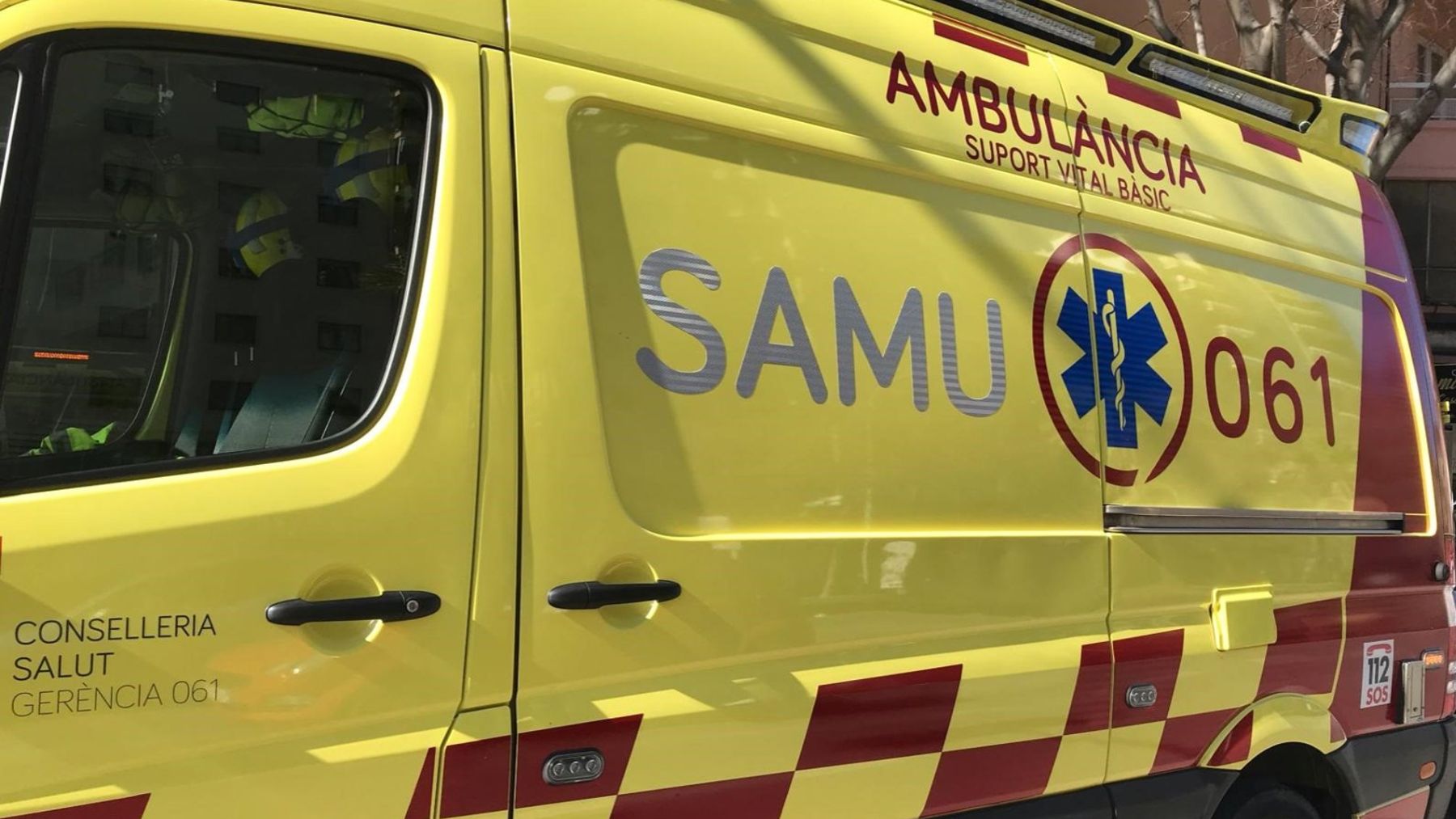 Tres varones heridos, uno de gravedad, en accidente de tráfico en Andratx