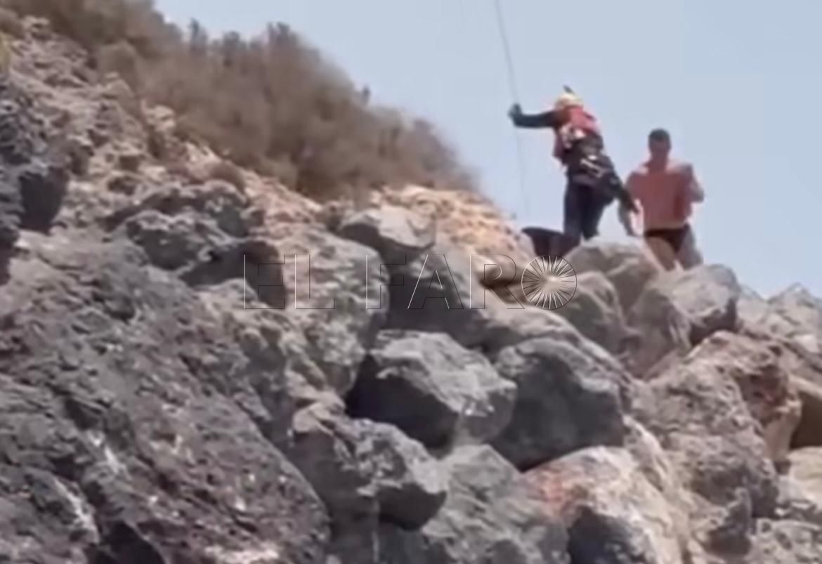 Un técnico en emergencias sanitarias protagoniza un valeroso rescate en Almería durante sus vacaciones