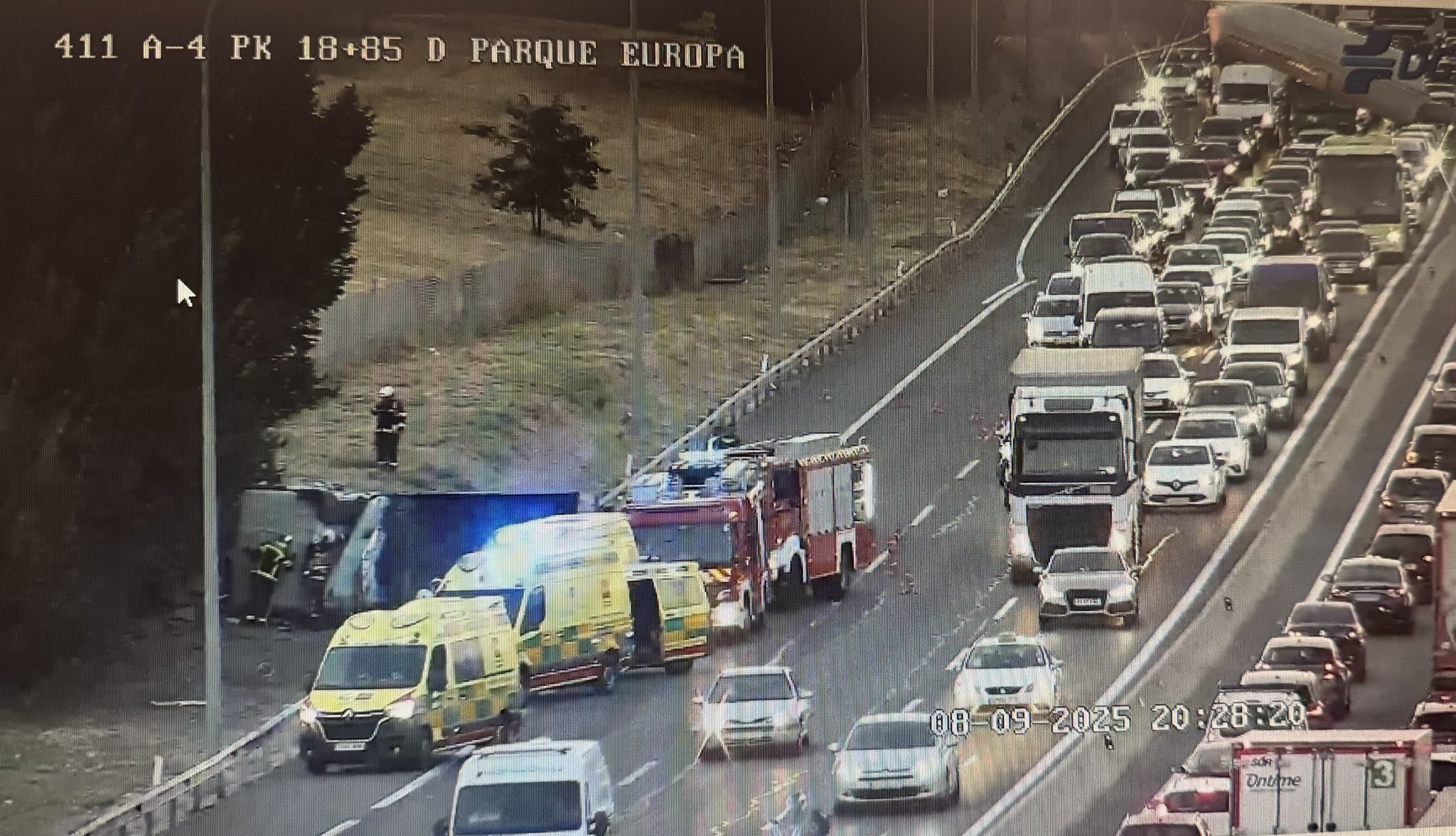 Accidentes en la A-4 y M-45 provocan caos en el tráfico de Madrid: sin heridos de gravedad