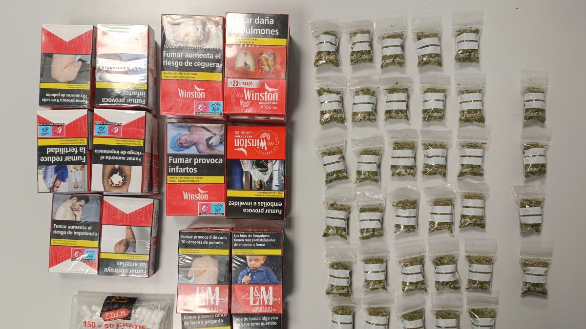 Los Mossos sorprenden a un traficante de marihuana en el Centro Histórico de Lleida