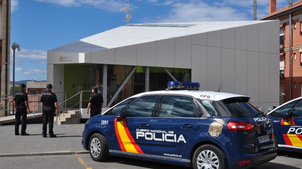 Detienen a un menor, de 17 años, por apuñalar a otro joven de 21 durante las fiestas de Astorga.