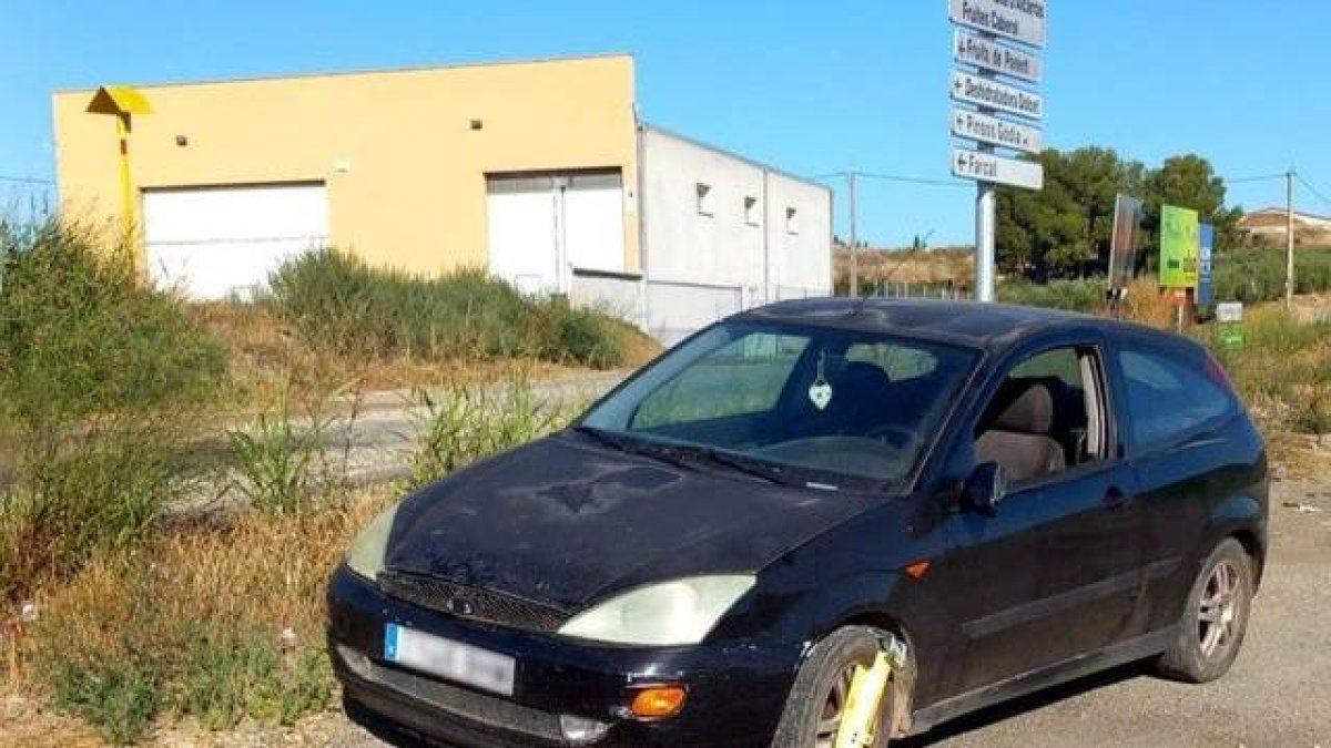 Detenido un conductor por circular ebrio y contradirección en Alcarràs