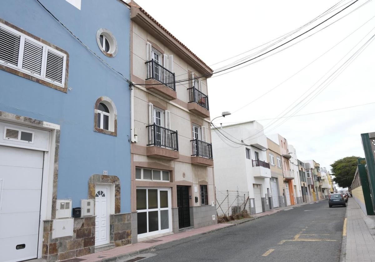 Asaltan con cuchillo a un taxista en Telde de madrugada