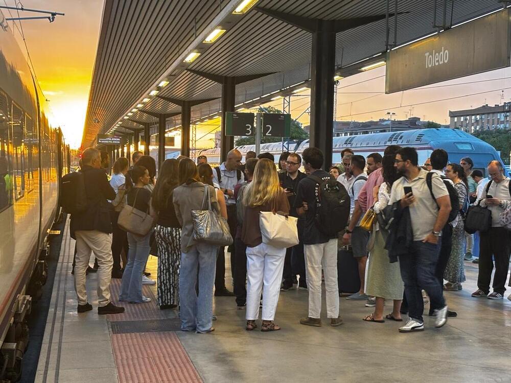 Denuncian otro "caos" en el Avant a Madrid