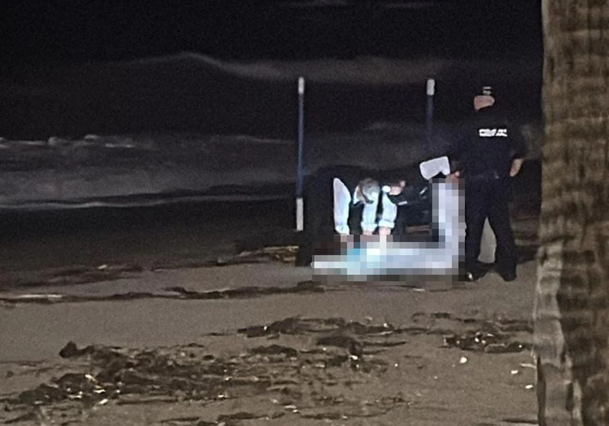 Entierran sin identificar el cadáver del buzo decapitado de Fuengirola