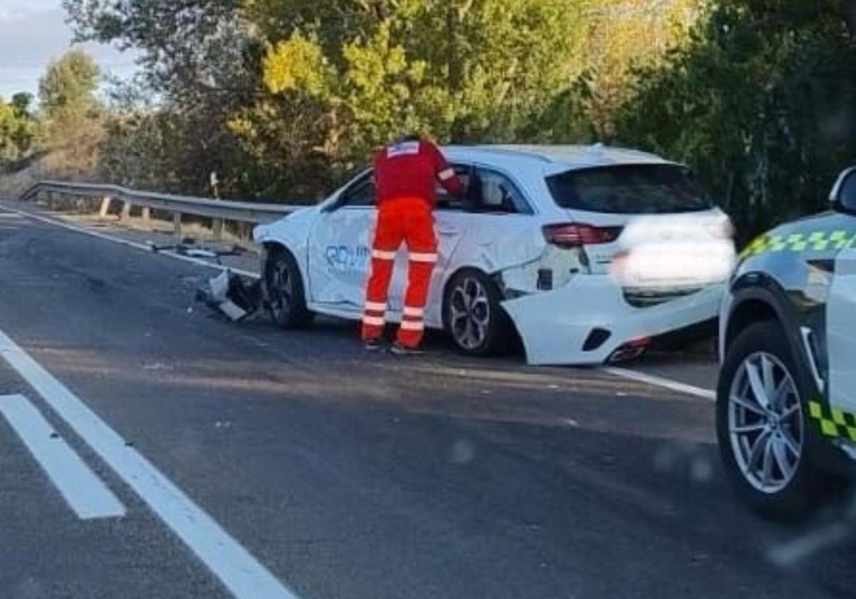 Herido un joven en un aparatoso accidente en la N-122 en Burgos
